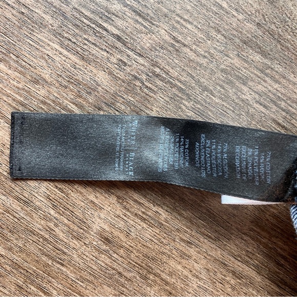 White House Black Market Feel Beautiful Size 10 Skinny Jeans Tan trim on Pockets - Picture 7 of 12